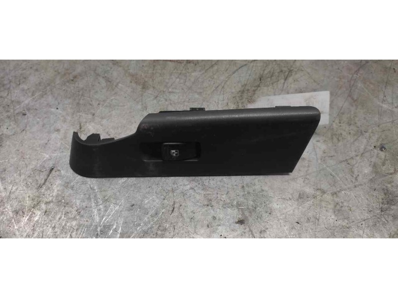 Recambio de mando elevalunas trasero izquierdo para chevrolet aveo 1.2 cat referencia OEM IAM 202005661 5 PINS 