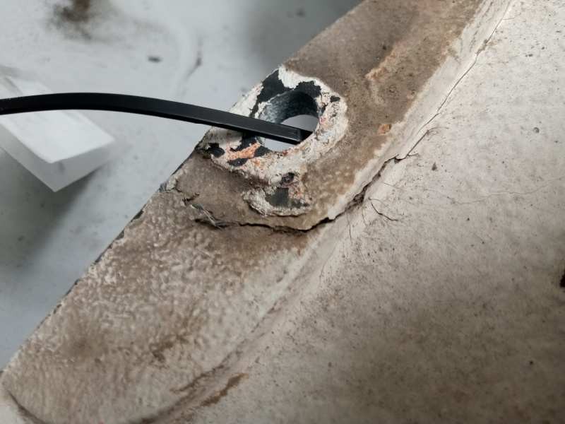 Recambio de paso rueda derecho para iveco eurocargo 7.7 diesel referencia OEM IAM 8142618 500313322 