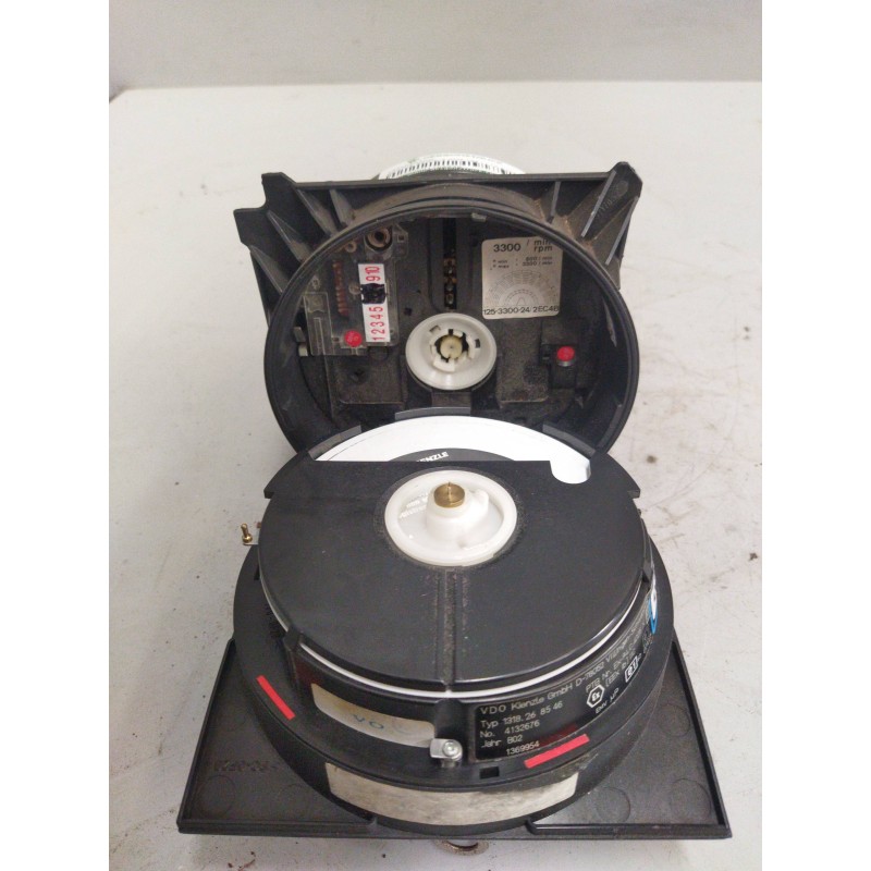 Recambio de tacografo para scania serie 4 (p/r 144 l) 14.2 diesel referencia OEM IAM 131826 4132676 