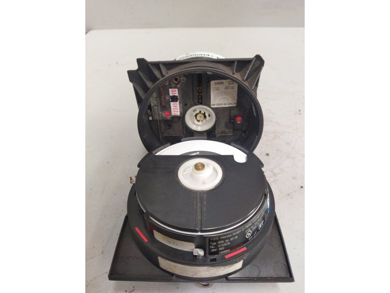 Recambio de tacografo para scania serie 4 (p/r 144 l) 14.2 diesel referencia OEM IAM 131826 4132676 