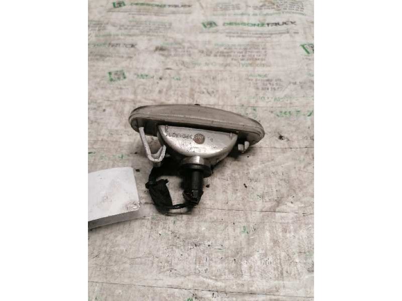Recambio de piloto lateral derecho para fiat fiorino referencia OEM IAM 51942933 2 CABLES 