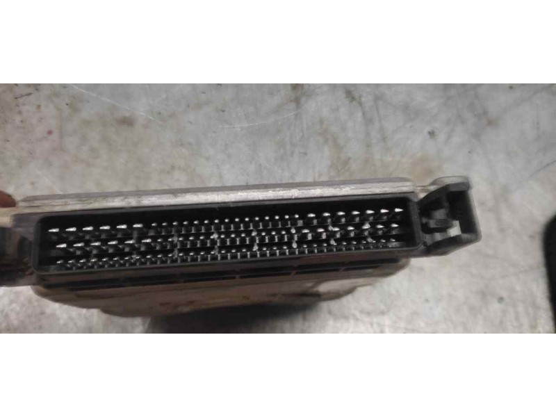 Recambio de centralita motor uce para peugeot 206 berlina xs referencia OEM IAM 0281010500 9641606980 28FM0259