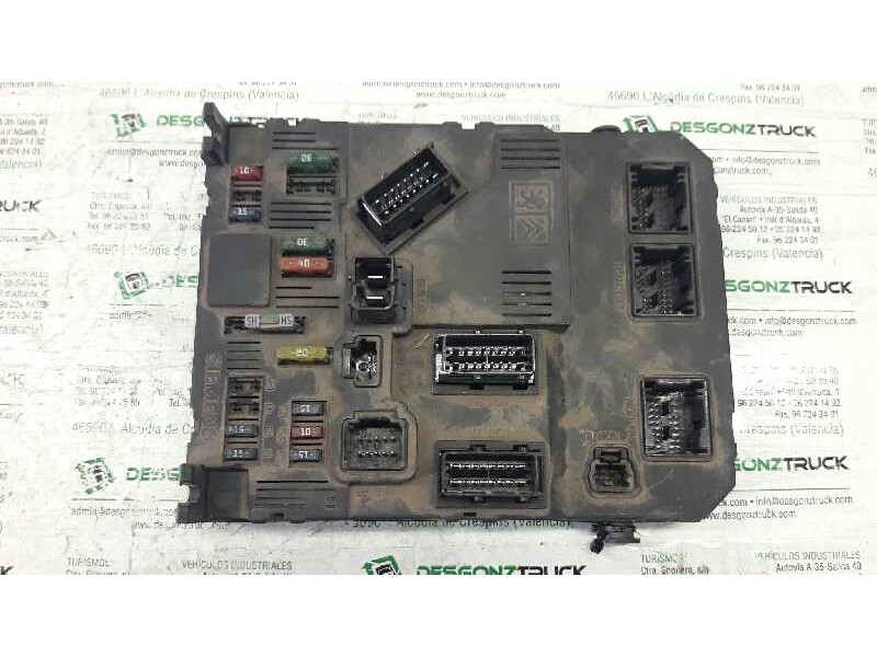 Recambio de caja reles / fusibles para citroën c3 1.4 hdi 16v exclusive referencia OEM IAM S118085300 BSI 