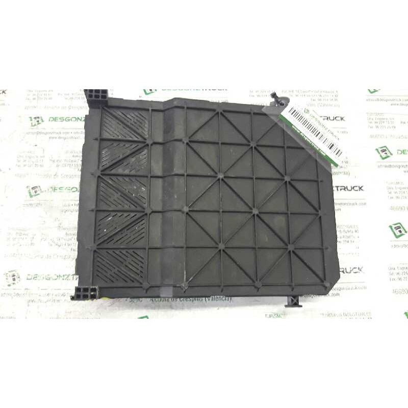 Recambio de caja reles / fusibles para citroën c3 1.4 hdi 16v exclusive referencia OEM IAM S118085300 BSI 