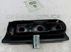 Recambio de piloto trasero izquierdo para renault rapid/express (f40) 1.9 d familiar (f40p) referencia OEM IAM    2