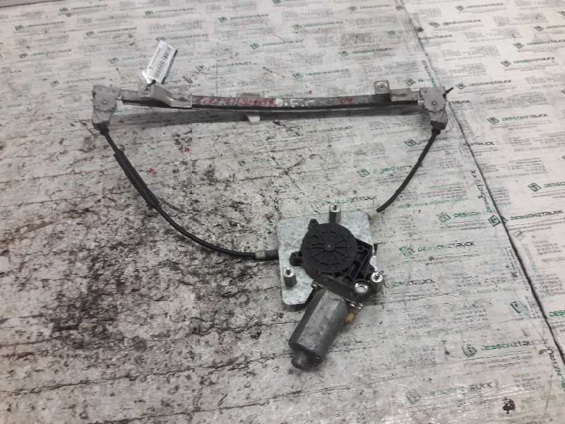 Recambio de elevalunas delantero derecho para renault megane i berlina hatchback (ba0) 1.4e rl referencia OEM IAM 0130821878  