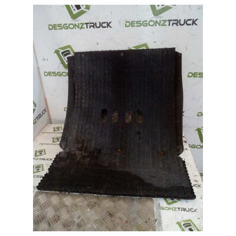 Recambio de guardabarros trasero izquierdo para iveco stralis (as) fsa t / fp lt 4x2 gran espacio referencia OEM IAM   