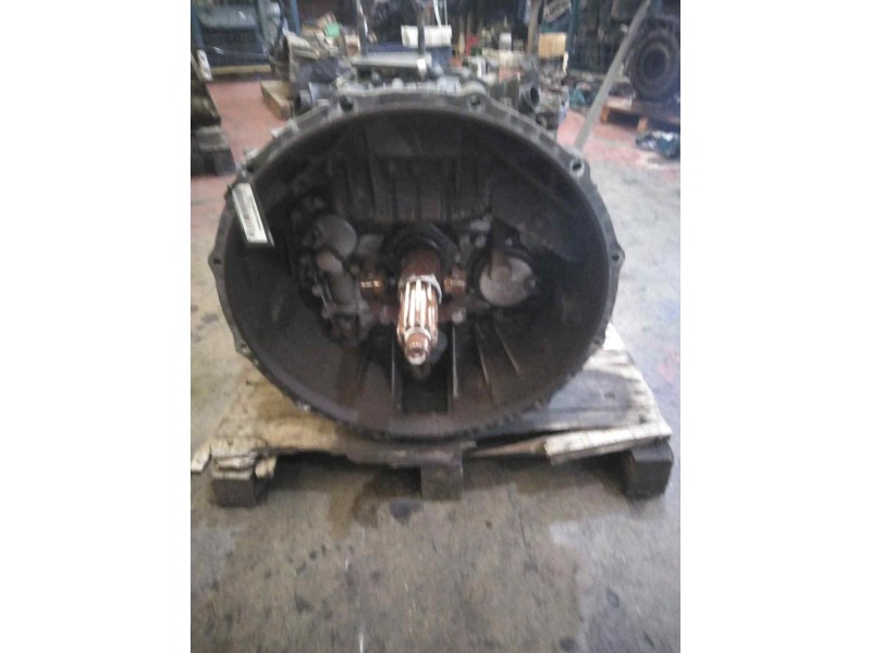 Recambio de caja cambios para renault magnum e-tech 2000 referencia OEM IAM 16AS2601IT 1328040052 5010613234