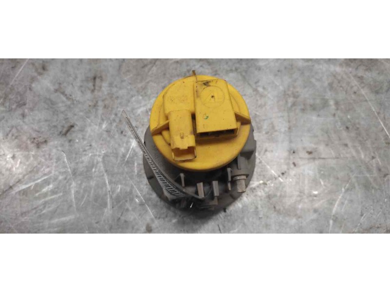 Recambio de faro antiniebla derecho para citroën c3 1.4 hdi premier referencia OEM IAM   2 PINS