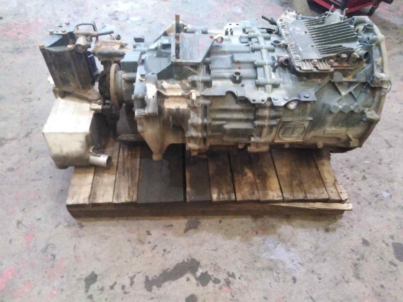 Recambio de caja cambios para renault magnum e-tech 2000 referencia OEM IAM 16AS2601IT 1328040052 5010613234