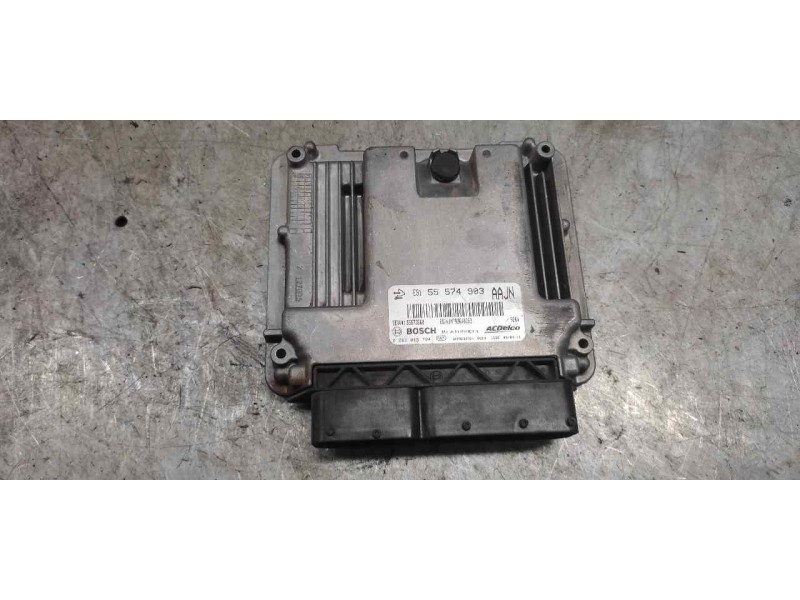 Recambio de centralita motor uce para opel insignia berlina cosmo referencia OEM IAM 0281016704 55574903 1039S35924