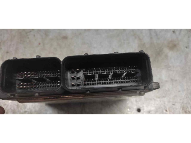 Recambio de centralita motor uce para opel insignia berlina cosmo referencia OEM IAM 0281016704 55574903 1039S35924