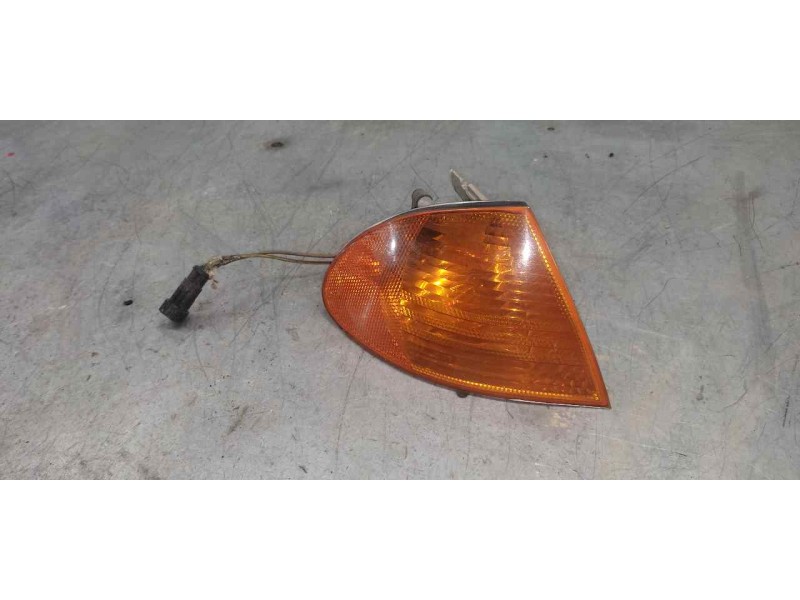 Recambio de piloto delantero derecho para bmw serie 3 berlina (e46) 2.0 16v diesel cat referencia OEM IAM   