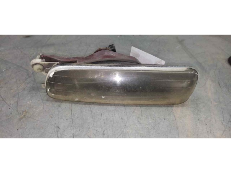 Recambio de faro antiniebla izquierdo para bmw serie 3 berlina (e46) 2.0 16v diesel cat referencia OEM IAM   