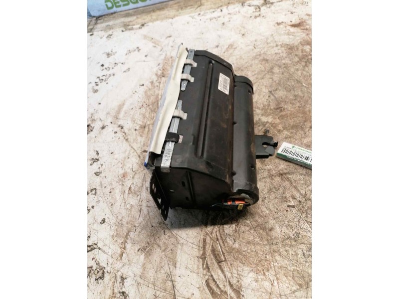 Recambio de airbag delantero derecho para renault scenic ii 1.9 dci diesel referencia OEM IAM 8200706150  