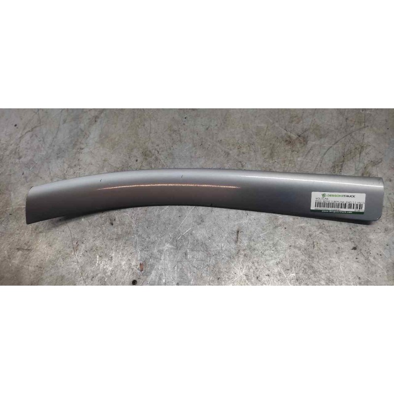 Recambio de moldura para bmw serie 3 berlina (e46) 2.0 16v diesel cat referencia OEM IAM 8196102 SALPICADERO 