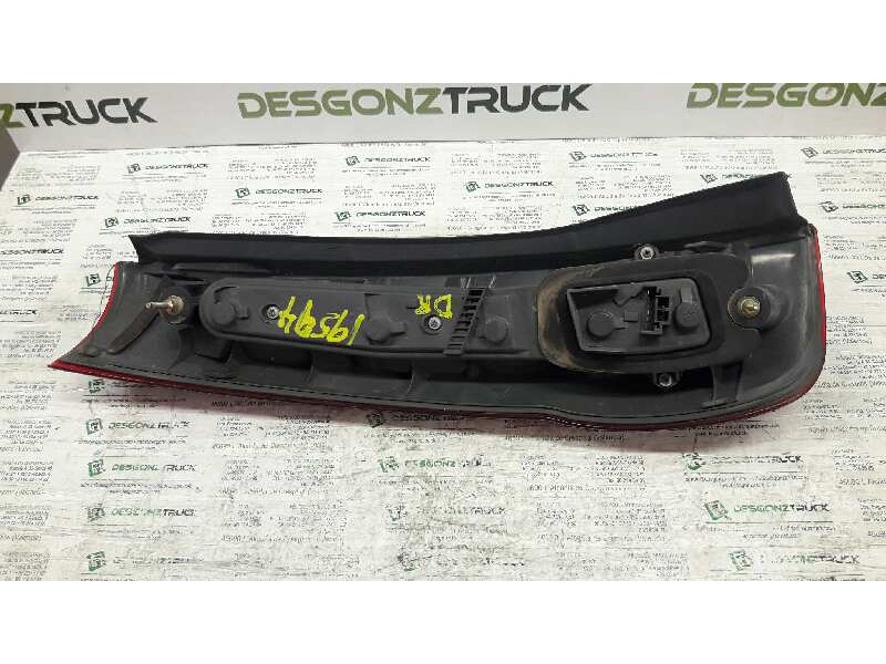 Recambio de piloto trasero derecho para fiat punto berlina (176) td 60 cult referencia OEM IAM   