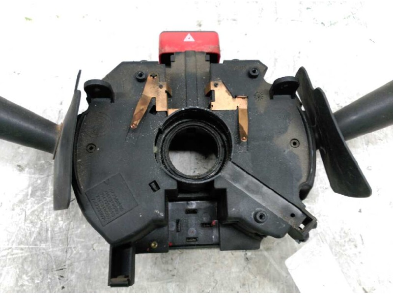 Recambio de mando multifuncion para fiat punto berl. (176) gt / t 130 referencia OEM IAM 7147360600  