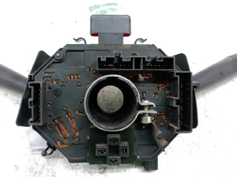 Recambio de mando multifuncion para fiat punto berl. (176) gt / t 130 referencia OEM IAM 7147360600  