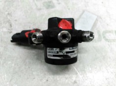 Recambio de rampa inyectora para ford focus berlina (cap) ambiente (d) referencia OEM IAM 1S4Q9D280AA R9144Z020A  2