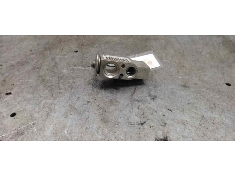 Recambio de valvula expansion para peugeot 307 cc (s1) 2.0 referencia OEM IAM 70027014304  