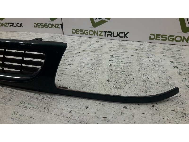 Recambio de rejilla delantera central para seat cordoba berlina (6k2) dream referencia OEM IAM 6K0854643  