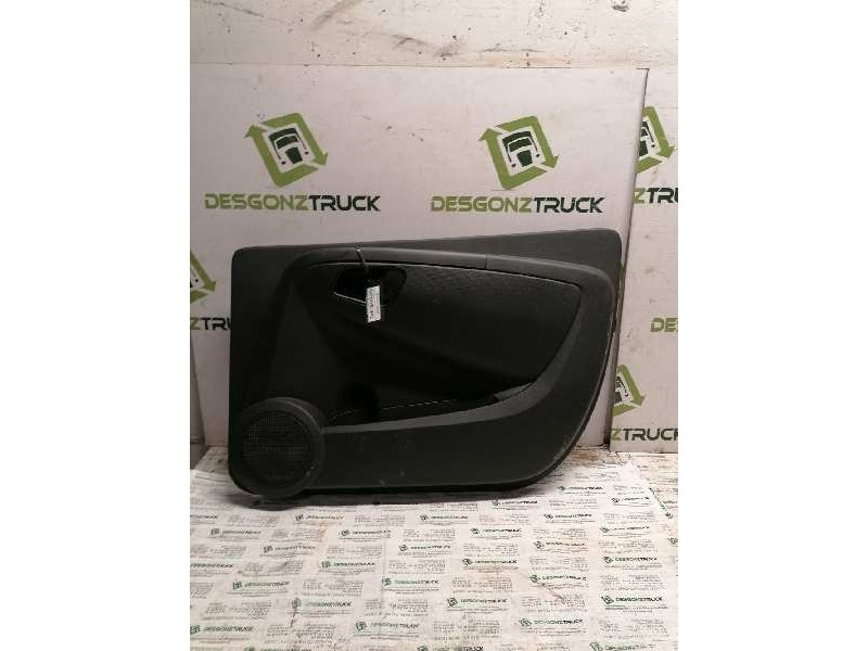 Recambio de guarnecido puerta delantera derecha para fiat fiorino referencia OEM IAM   