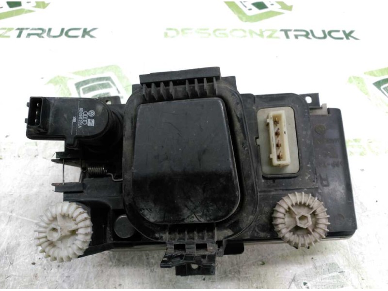 Recambio de faro derecho para seat ibiza (6k) básico referencia OEM IAM 6K0941016 67735485 VALEO