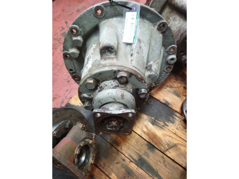 Recambio de grupo para nissan trucks l80.09 l80.14 referencia OEM IAM GD320 RATIO=8X35 