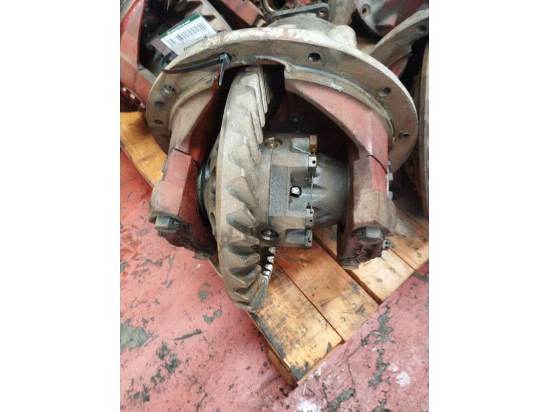 Recambio de grupo para nissan trucks l80.09 l80.14 referencia OEM IAM GD320 RATIO=8X35 