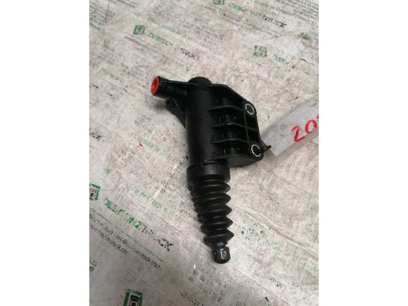 Recambio de bombin embrague para fiat fiorino referencia OEM IAM 55227259  