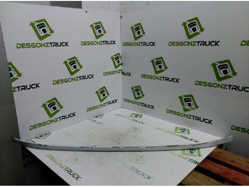 Recambio de molduras delanteras para mercedes-benz vito (w638) caja cerrada 108 cdi  (638.094) referencia OEM IAM   