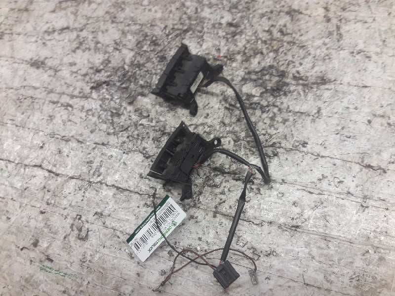 Recambio de mando volante para ford c-max (cb3) ghia referencia OEM IAM 3M5T9E740AD  