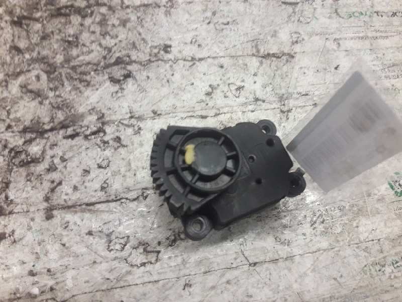 Recambio de motor regulador climatizacion para ford c-max (cb3) ghia referencia OEM IAM 3M5H19E616AB  