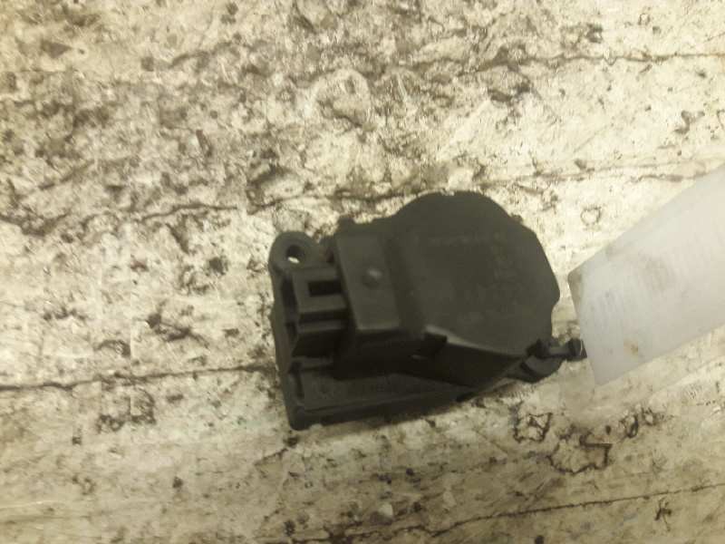 Recambio de motor regulador climatizacion para ford c-max (cb3) ghia referencia OEM IAM 3M5H19E616AB  