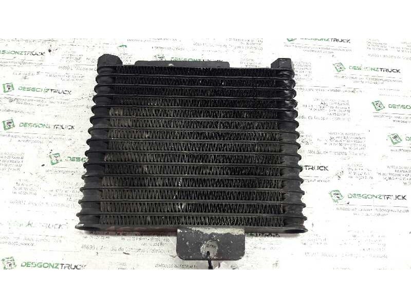 Recambio de radiador aceite para mitsubishi galloper (hyundai) 2.5 turbodiesel referencia OEM IAM HB021400A  