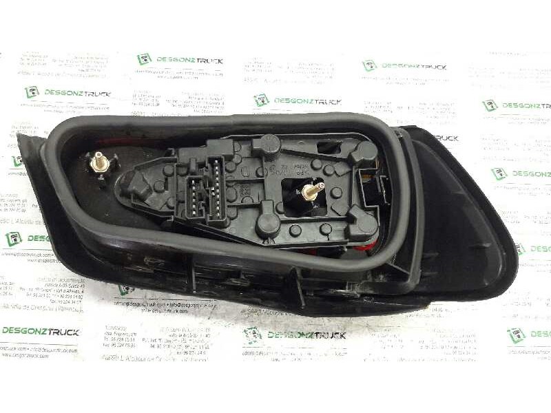 Recambio de piloto trasero derecho para peugeot 306 berlina 3/5 puertas (s1) xn referencia OEM IAM   
