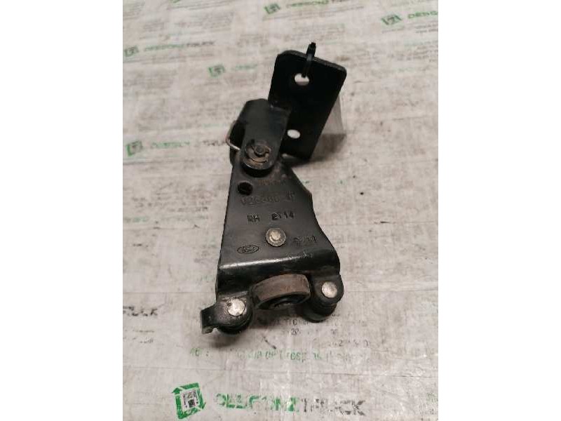 Recambio de bisagra puerta corredera para ford tourneo connect (tc7) familiar referencia OEM IAM V26800AF  