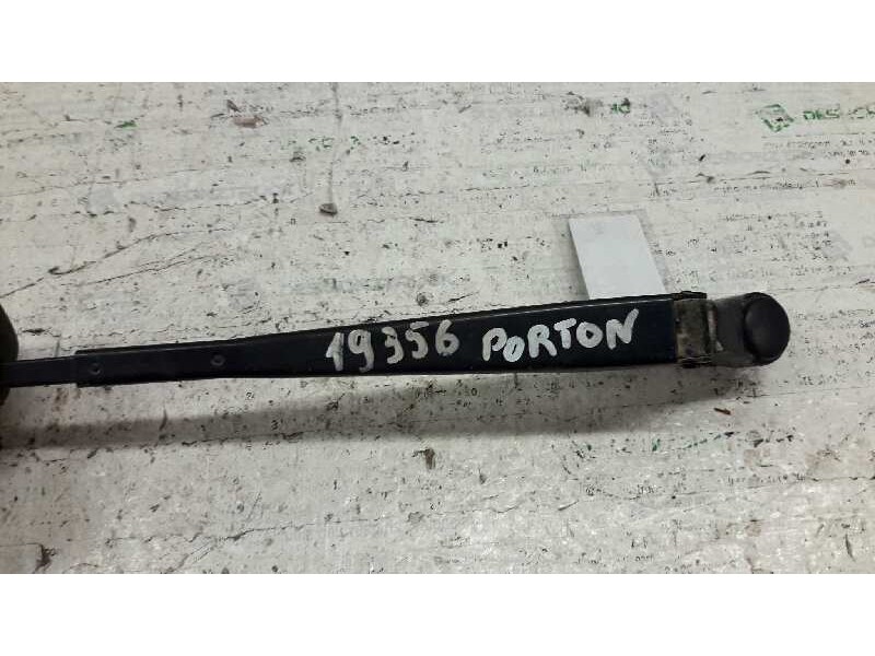 Recambio de brazo limpia trasero para tata safari 1.9 referencia OEM IAM   