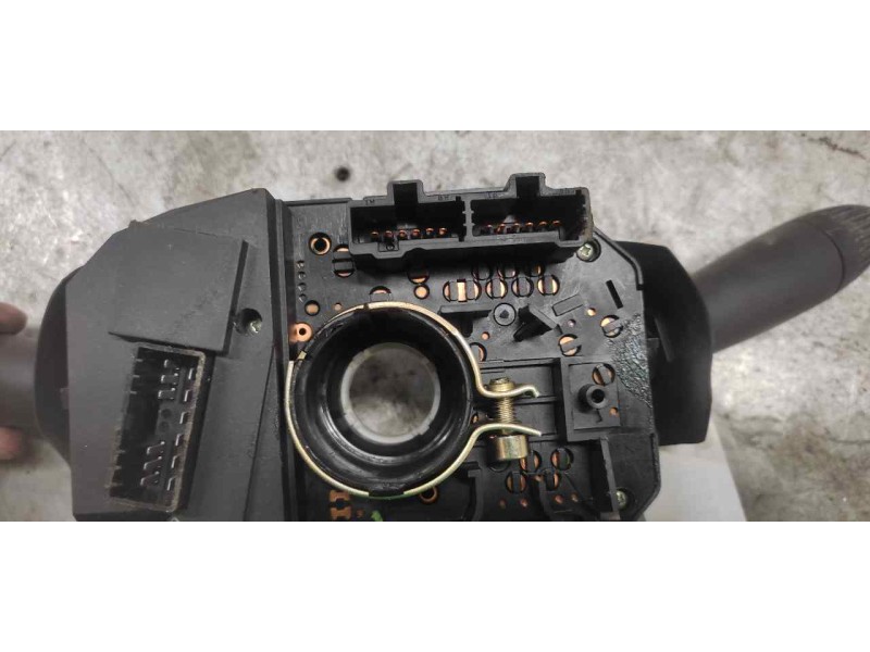 Recambio de mando multifuncion para fiat punto berlina (188) 1.2 8v referencia OEM IAM 735337940  