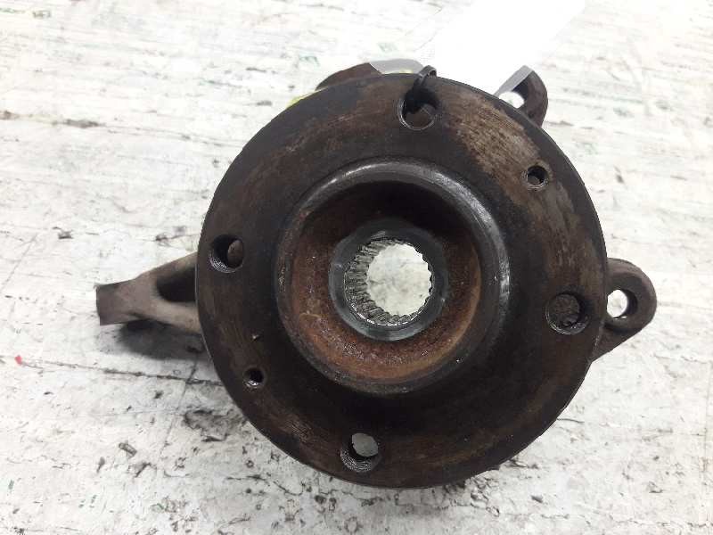 Recambio de mangueta delantera derecha para peugeot 206 berlina xs referencia OEM IAM   