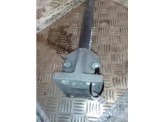 Recambio de soporte guardabarros trasero para volvo fh xxx fg 4x2 std/med corto referencia OEM IAM IZQUIERDO   2