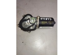 Recambio de motor limpia delantero para nissan cabstar 01.04 referencia OEM IAM 288105T021  