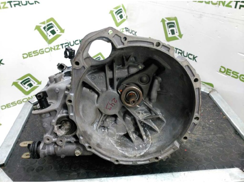 Recambio de caja cambios para nissan almera tino (v10m) acenta plus referencia OEM IAM 2Y030  
