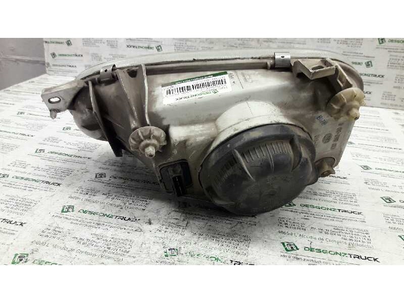 Recambio de faro derecho para volkswagen golf iii berlina (1h1) cl referencia OEM IAM 13886200  