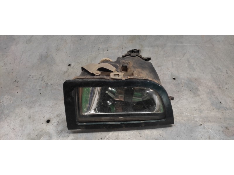 Recambio de faro antiniebla derecho para citroën xantia berlina 2.0 16v attraction referencia OEM IAM   