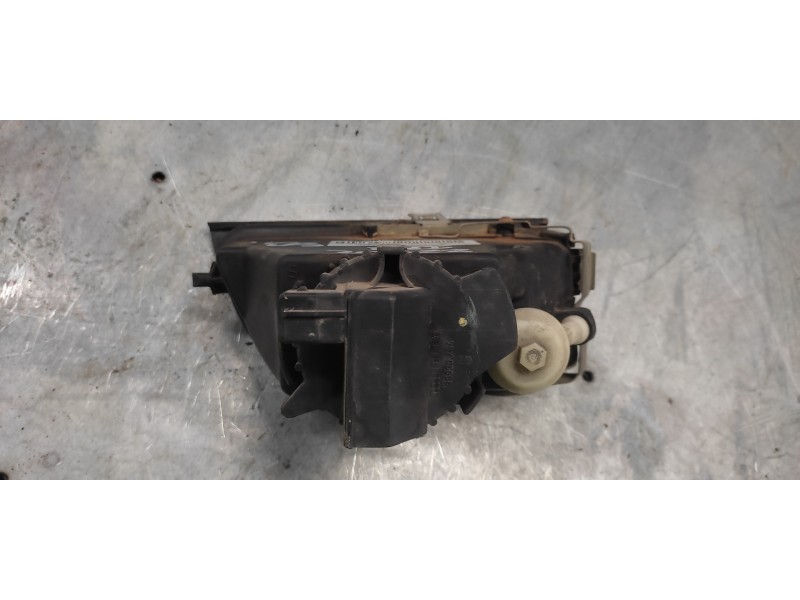 Recambio de faro antiniebla izquierdo para citroën xantia berlina 2.0 16v attraction referencia OEM IAM   2 PINS