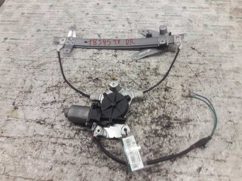 Recambio de elevalunas trasero derecho para nissan primera berlina (p11) básico referencia OEM IAM 400600T4  