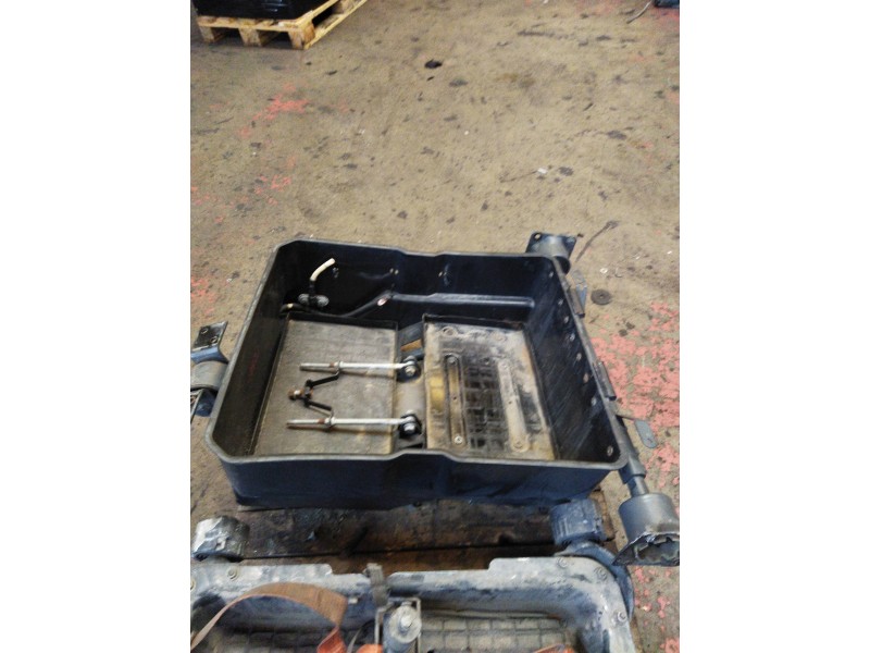 Recambio de soporte bateria para daf trucks xf 106 480 referencia OEM IAM   