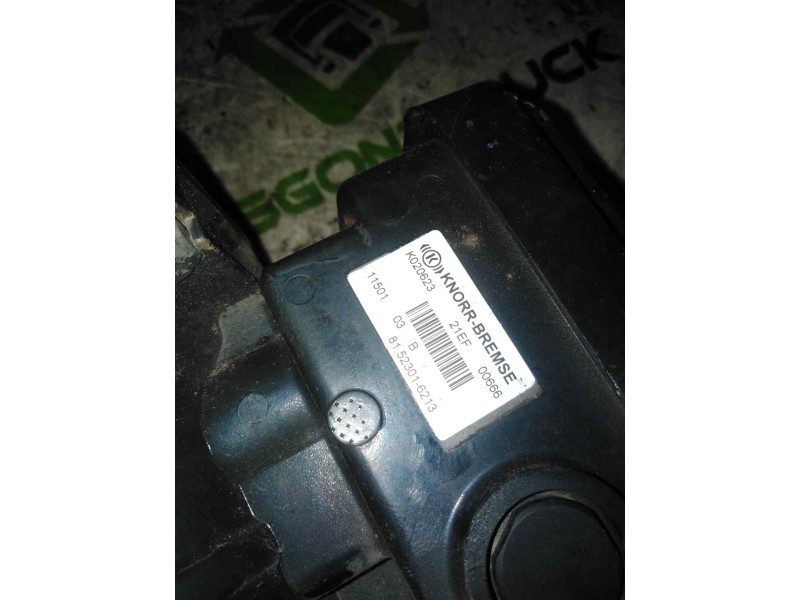 Recambio de valvula aire para man tgx 18.xxx 12.4 diesel referencia OEM IAM 81523016213 K020623 VALVULA EBS